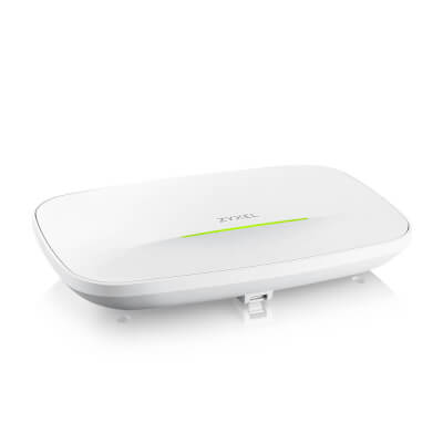 Point d'accès WiFi7 BE6500 Nebula Pro & CNP 1Y